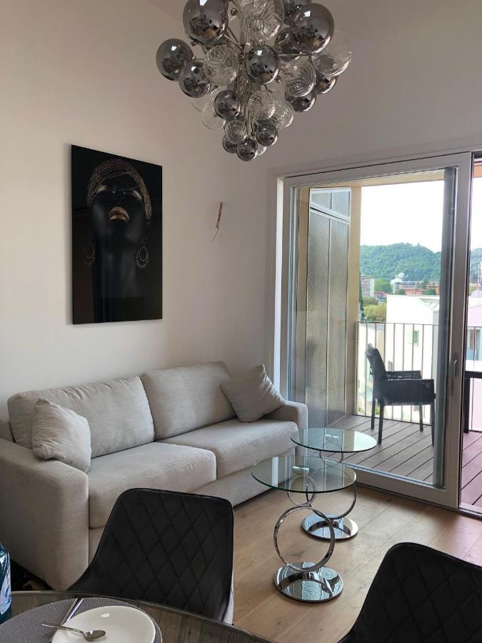 Ferienwohnung Laveno Εξωτερικό φωτογραφία