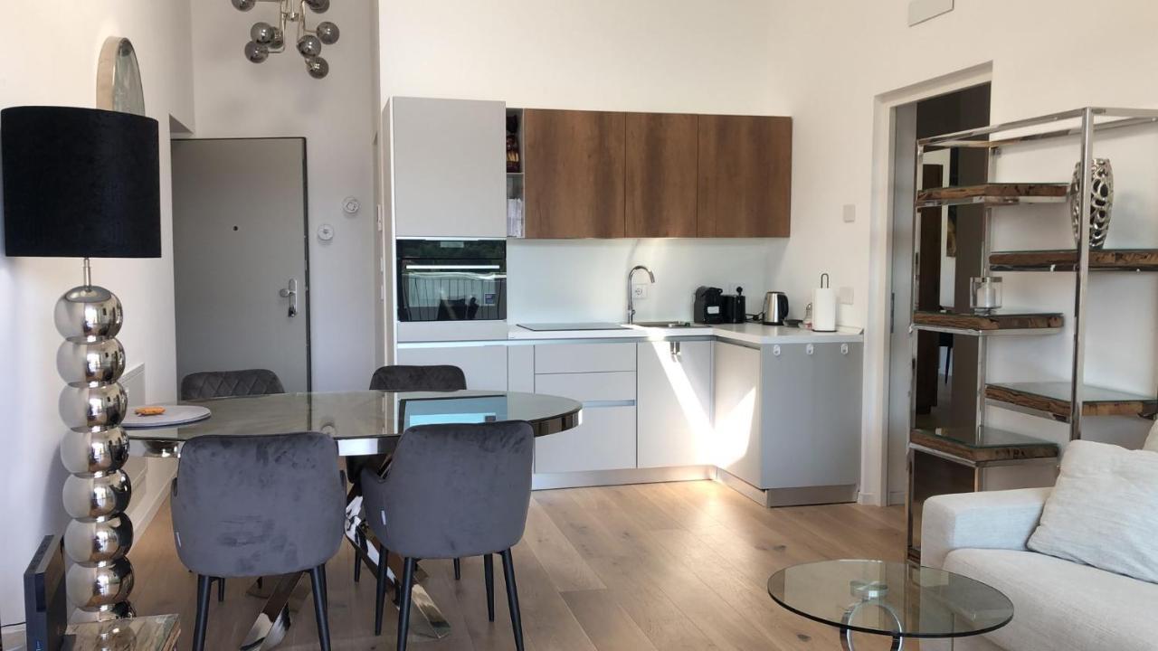 Ferienwohnung Laveno Εξωτερικό φωτογραφία